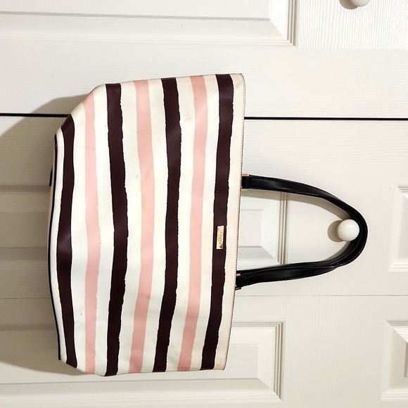 kate spade Handbags - Kate spade tote